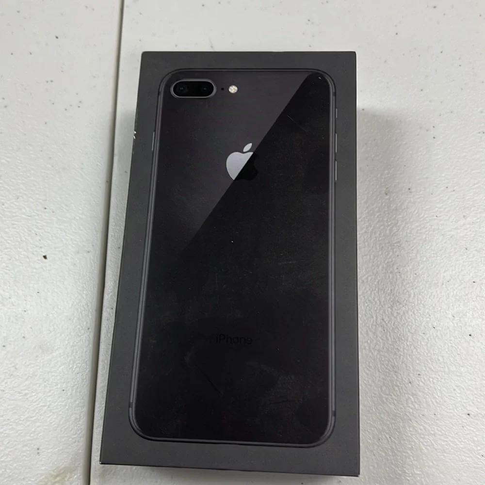 New iPhone 8 Plus box